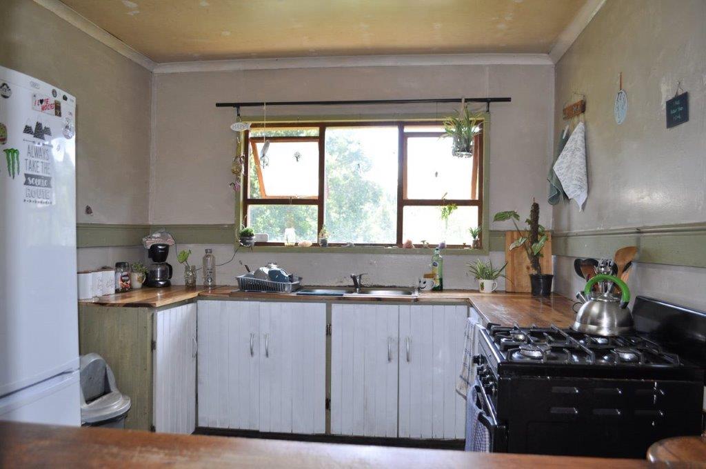 4 Bedroom Property for Sale in Harkerville A H Western Cape